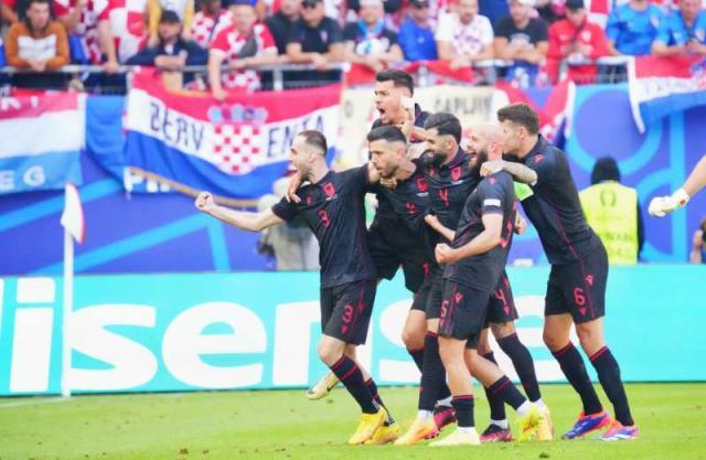 开云APP下载-天才少年们的欧洲杯，不止于足球