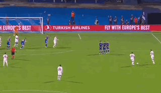 开云智能体验-【欧冠】莱昂千里单骑一条龙！AC米兰客场4比0大胜