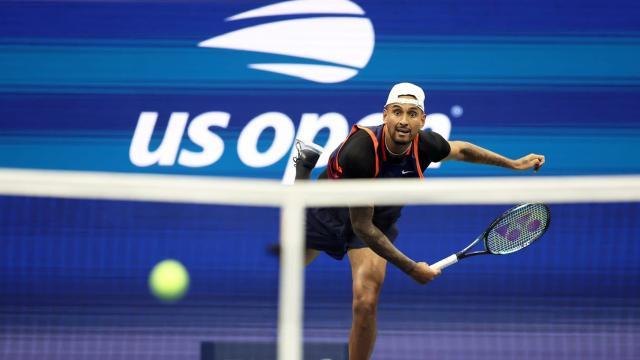 开云官方平台-梅德维德夫卫冕失利丢第一 克耶高斯成夺冠热门？