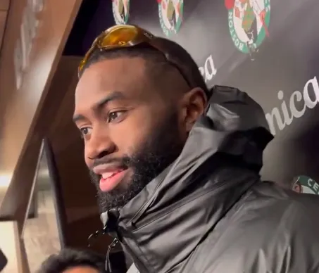 开云APP下载-布朗：这些年为了成为一支冠军级别的球队，我做了不少牺牲