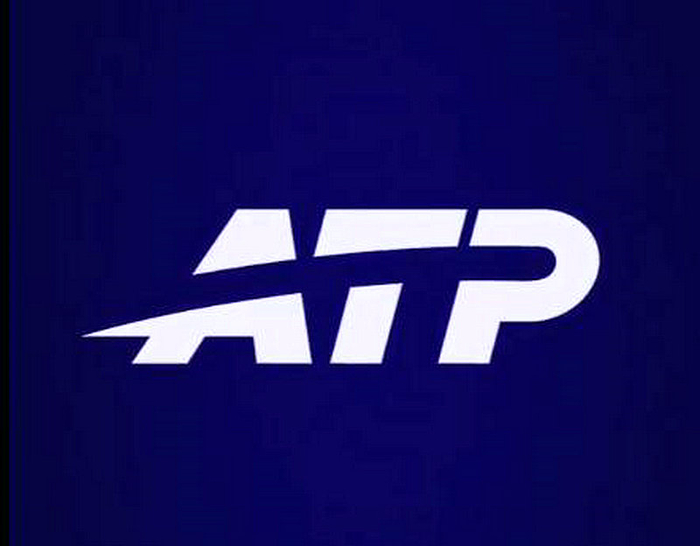 开云APP下载-辛纳力擒丰塞卡，德约落败自言肘部无碍，阿尼娃遭加新星横扫|大师赛|体育比赛|球员|名将|德约科维奇_新浪体育_新浪新闻