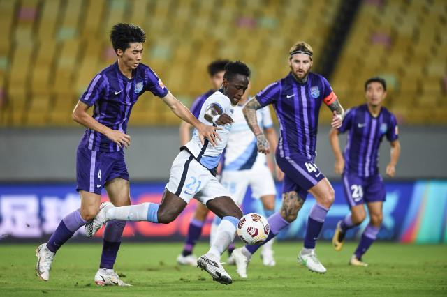 开云官网APP-【中超】林良铭脚后跟破门 大连人3比1送津门虎垫底